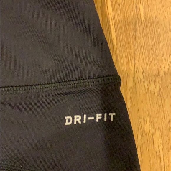 Nike Workout Crop Leggings - Picture 11 of 12